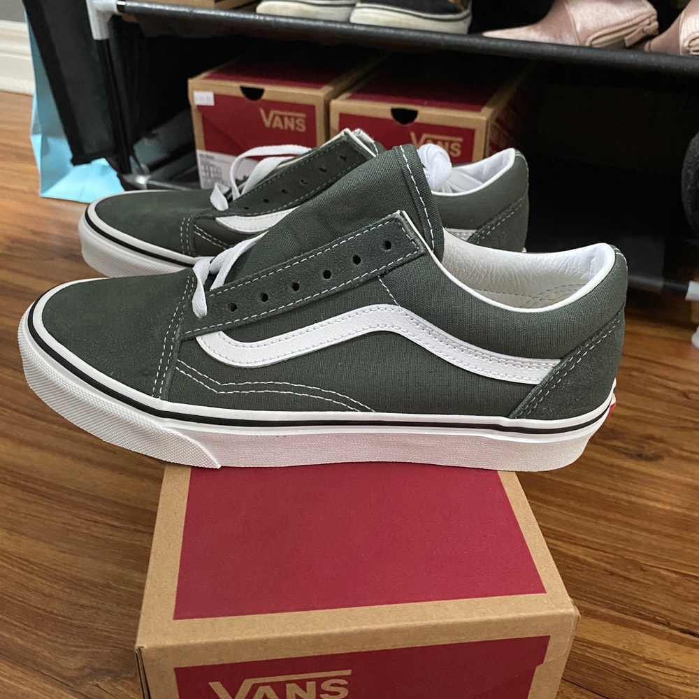 Brand New Army Green VANS